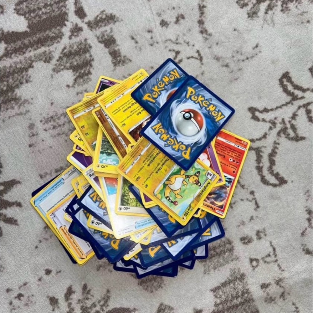 Pokemon Trading Cards 20 random cards